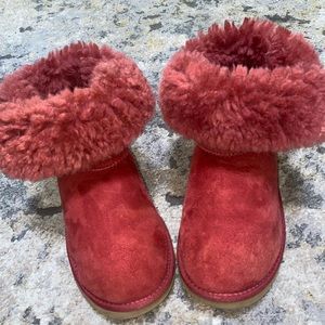 Authentic Bailey Button UGG boots | gently worn